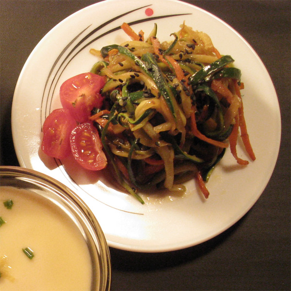Spicy Stir-fried Zuchini and Carrot
